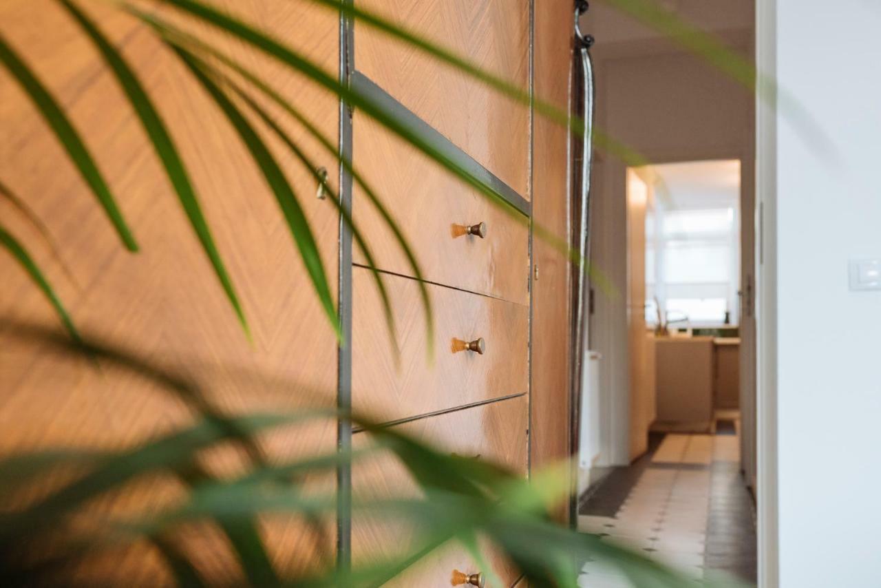 Brezoianu Spacious Flat Bucarest Exterior foto